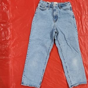 Universal Thread Vintage Straight Jeans Size 6 /28 R